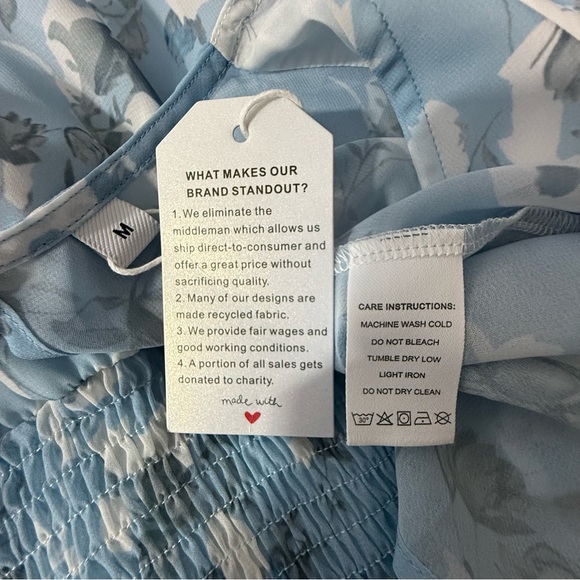 Floral Light Blue Maxi Dress With Flutter‎ Sleeves Smocked Back Tie Waist Medium - Picture 11 of 11